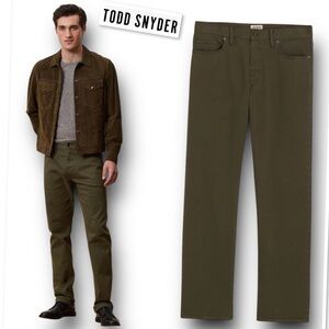 TODD SNYDER STRAIGHT FIT 5-POCKET CHINO IN COLOR: OLIVE VINE
